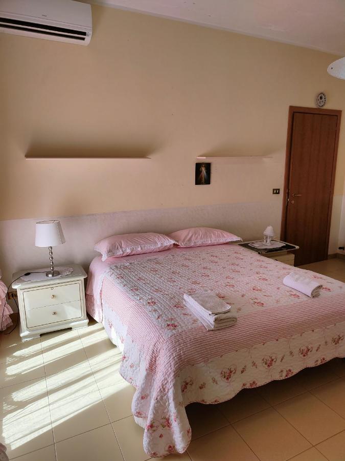 Appartamento In Villa Virginia Fino A 10 Ospiti Мондрагоне Экстерьер фото