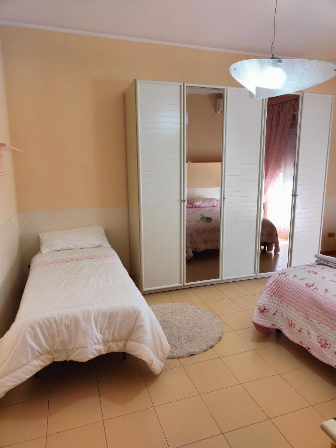 Appartamento In Villa Virginia Fino A 10 Ospiti Мондрагоне Экстерьер фото
