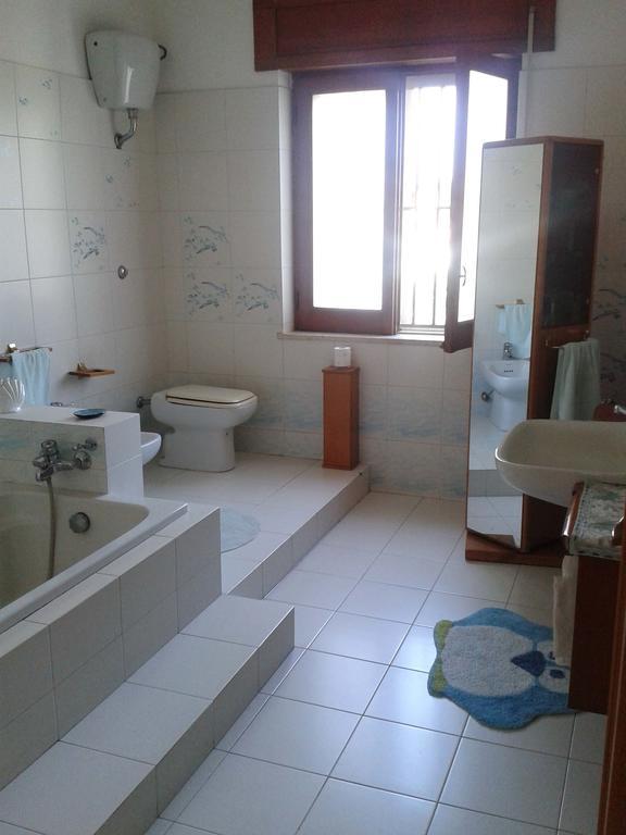 Appartamento In Villa Virginia Fino A 10 Ospiti Мондрагоне Экстерьер фото