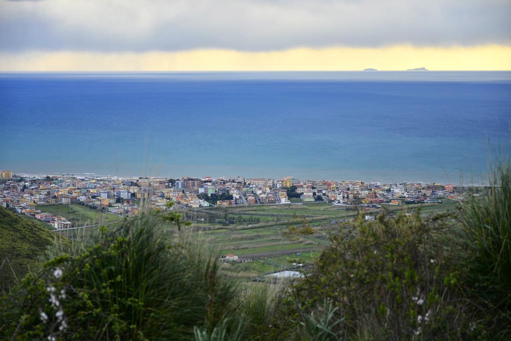 Appartamento In Villa Virginia Fino A 10 Ospiti Мондрагоне Экстерьер фото